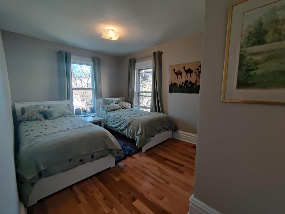 Historic Oak Park Home For 6 / Hemingway District エクステリア 写真