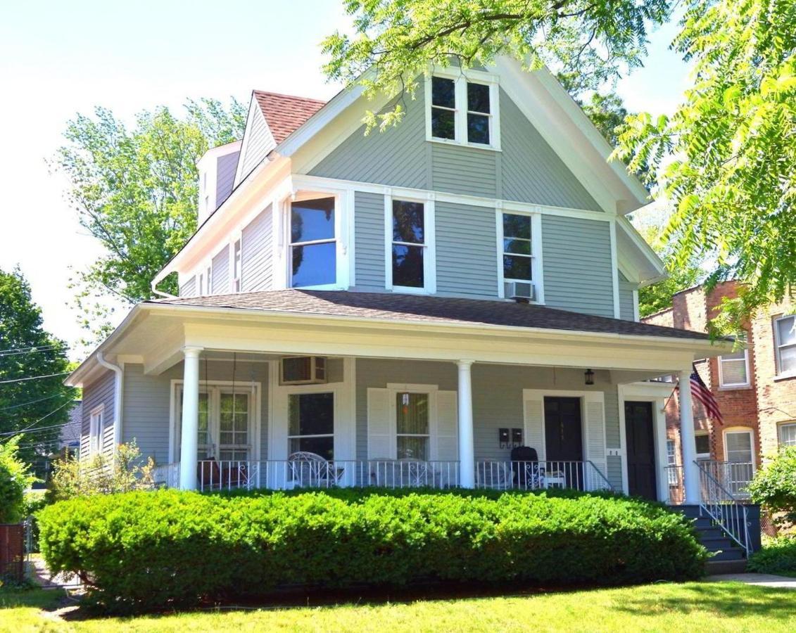 Historic Oak Park Home For 6 / Hemingway District エクステリア 写真